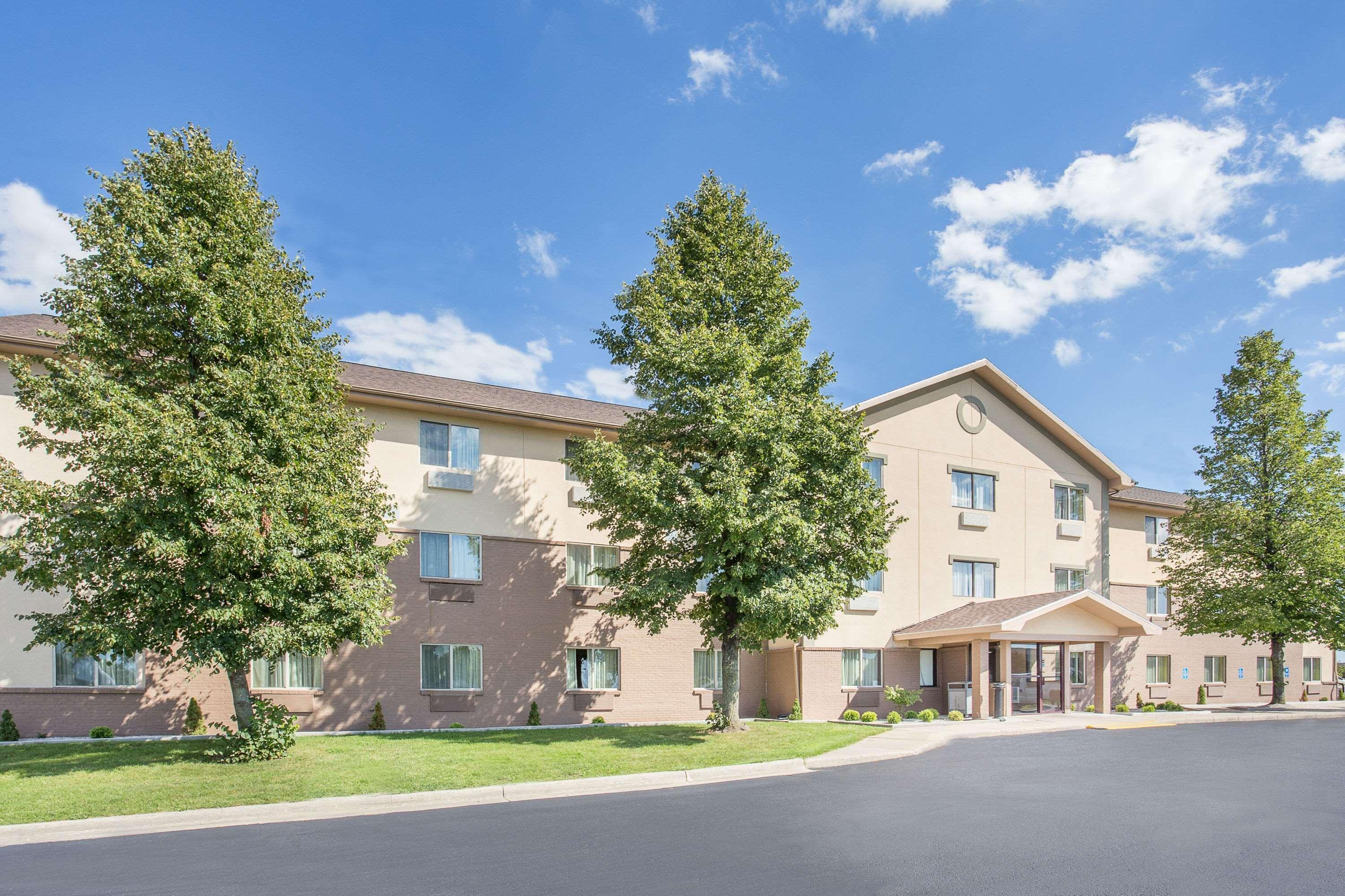 Baymont By Wyndham Hotel 2*